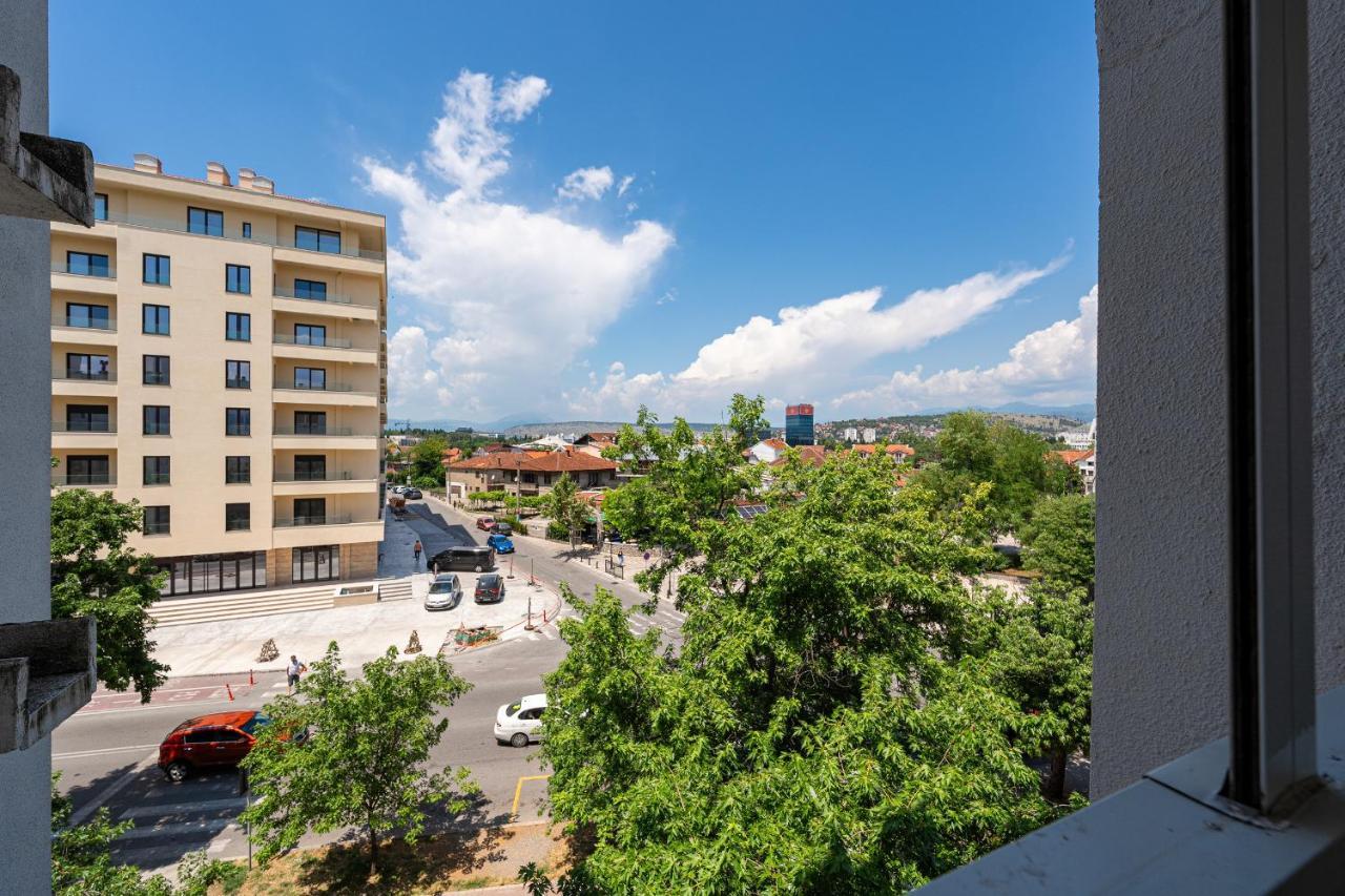 Clock Tower Lux Apartment Podgorica Exterior foto